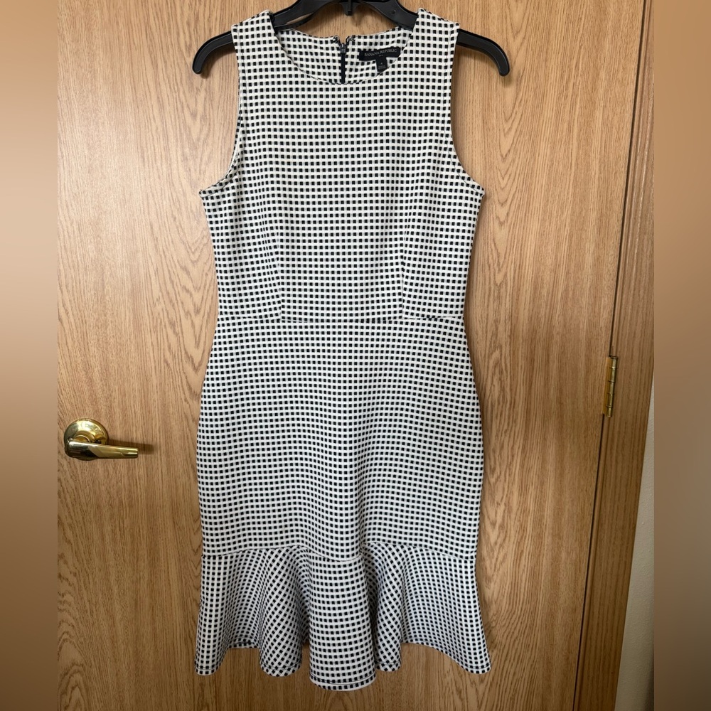 Banana Republic Monochrome Checkered Midi Dress